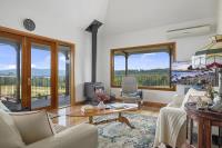 Bruny Island Vacations image 2